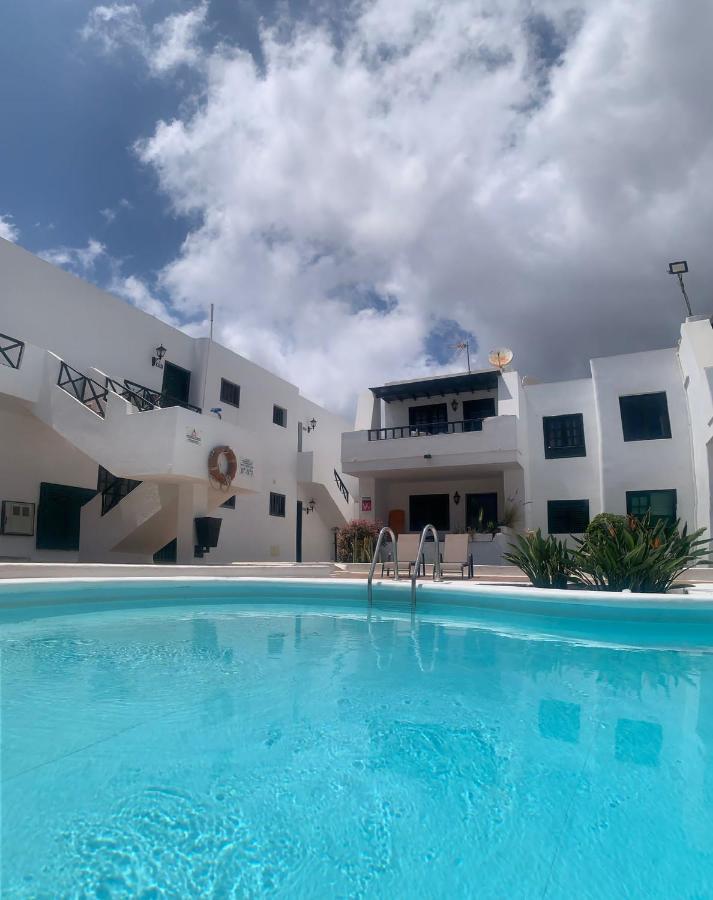 Apartamentos Albatros Puerto del Carmen  Zewnętrze zdjęcie
